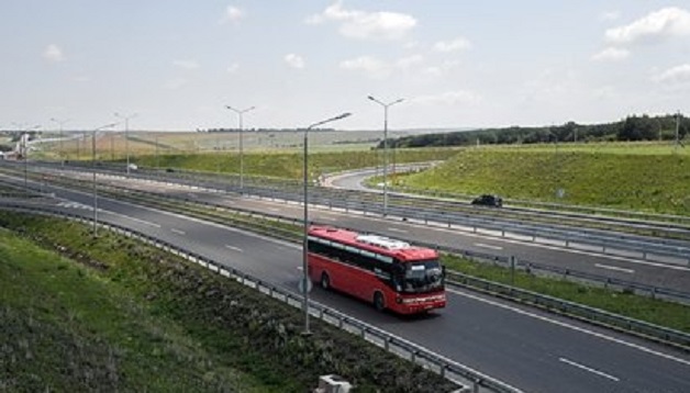 В Крыму 30 нетрезвых чеченцев с ножами вломились к пожилому соседу