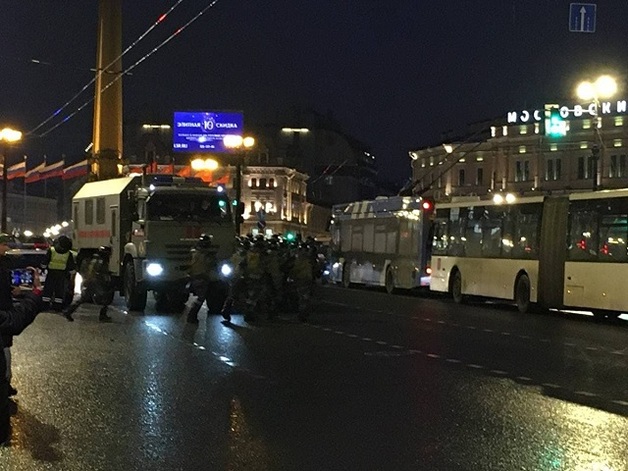 «Тебе палку зарубить надо? Тогда забери меня, отпусти их»