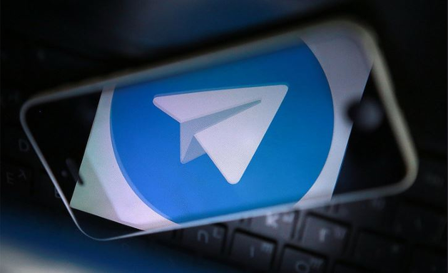 Создатель Telegram-канала «Бывшая» продал его за 1,2 млн рублей, но, похоже, сильно продешевил