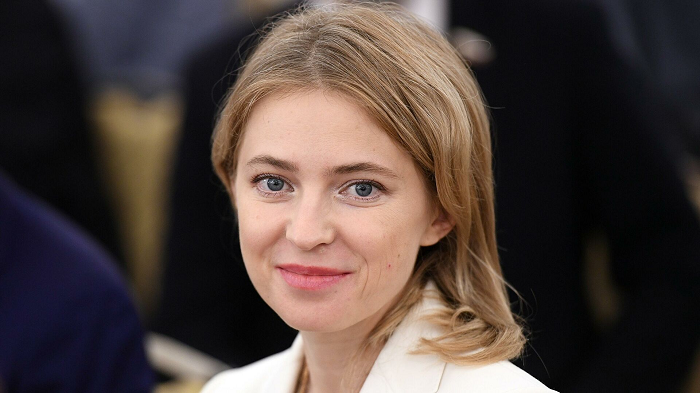 Поклонская рассказала Tatler, что возьмет с собой в Кабо-Верде и будут ли фото в бикини