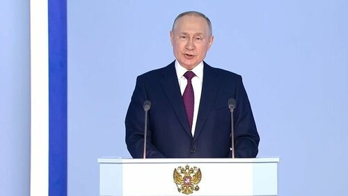 Путин заявил о попытках Украины получить ядерное оружие