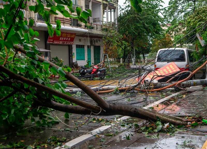 В Ханое вспыхнул пожар после супертайфуна «Яги»