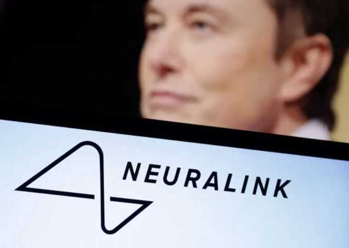 Neuralink Илона Маска представила первого пациента с имплантированным мозговым чипом