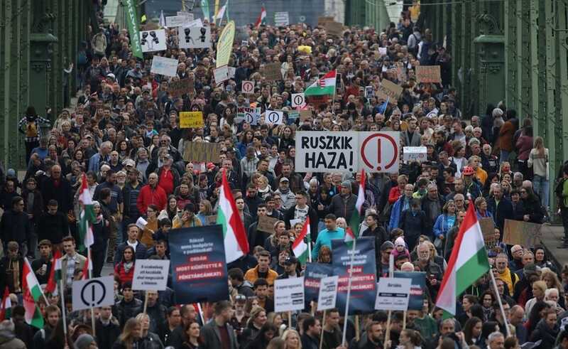 В Будапеште начались протесты против премьер-министра Виктора Орбана