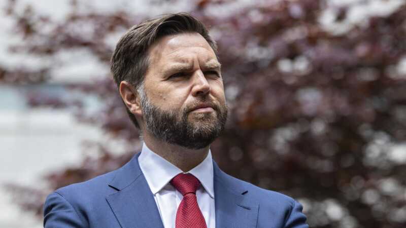 Вэнс рассказал о достижениях в переговорах по Украине и выразил надежду на скорое завершение войны