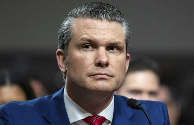 Министр обороны США объявил о введении морской пехоты в Лос-Анджелес из-за беспорядков