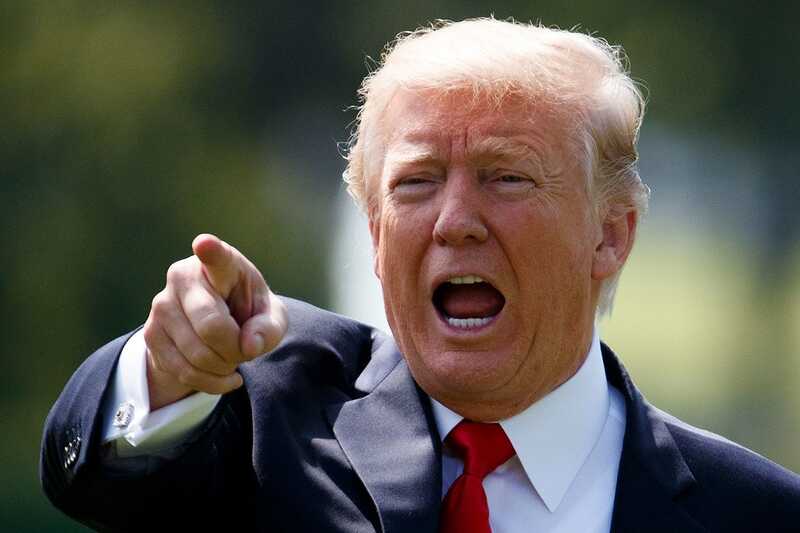 «Они всё выдумали»: Трамп обвинил демократов в создании легенды о списке Эпштейна