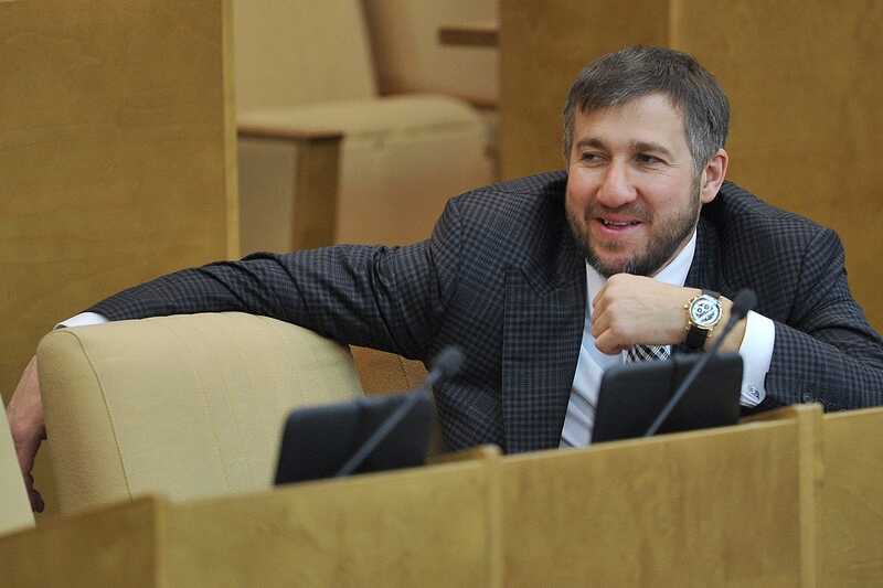 Антон Клубков лишился свободы из-за попытки покинуть теневые бизнес-схемы депутата Григория Аникеева