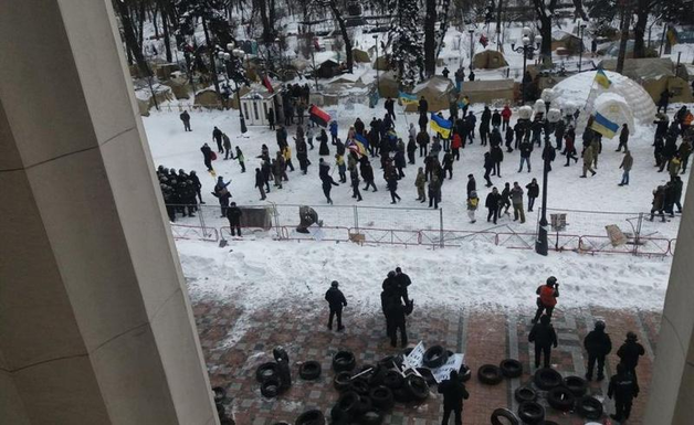 В «БПП» призвали наказать митинговавших под Радой и домом Луценко