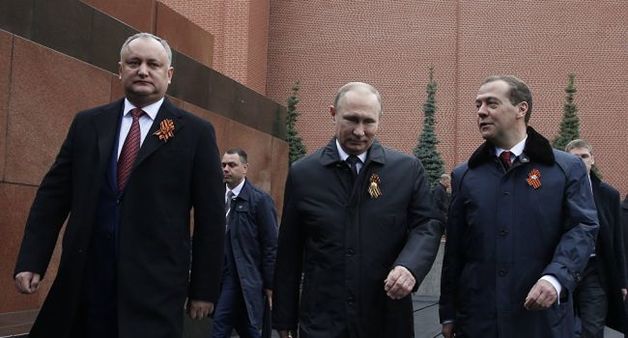 Додон едет к Путину за скидками на газ