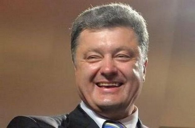 Порошенко в декларации до сих пор указывает, что он президент