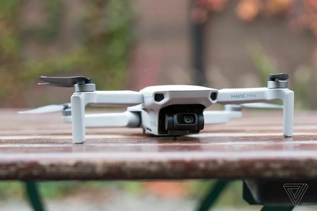 DJI представила дрон Mavic Mini, весом в 249 грамм