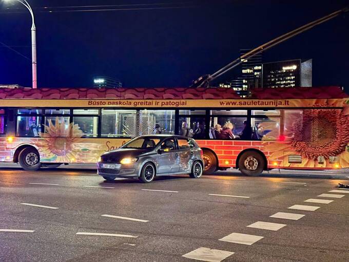 Пьяные дипломаты из Азербайджана устроили аварию в центре Вильнюса