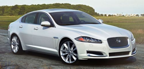 Одна з автівок Терентьєва — Jaguar XF