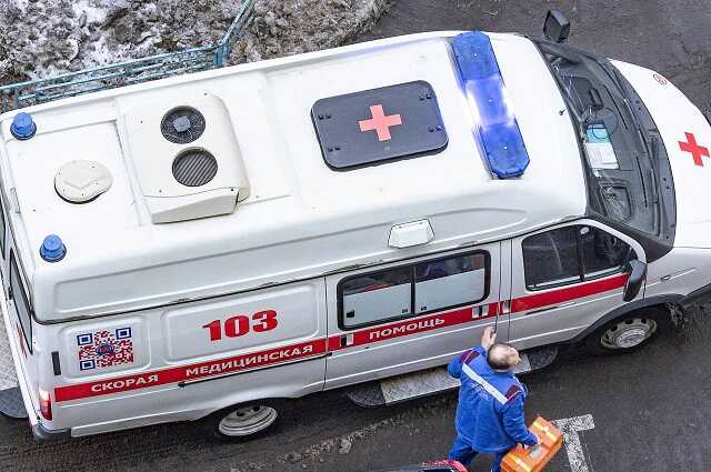 В Казани парализованного пенсионера посчитали «полностью здоровым», выписали втайне от родных и просто оставили на лавочке